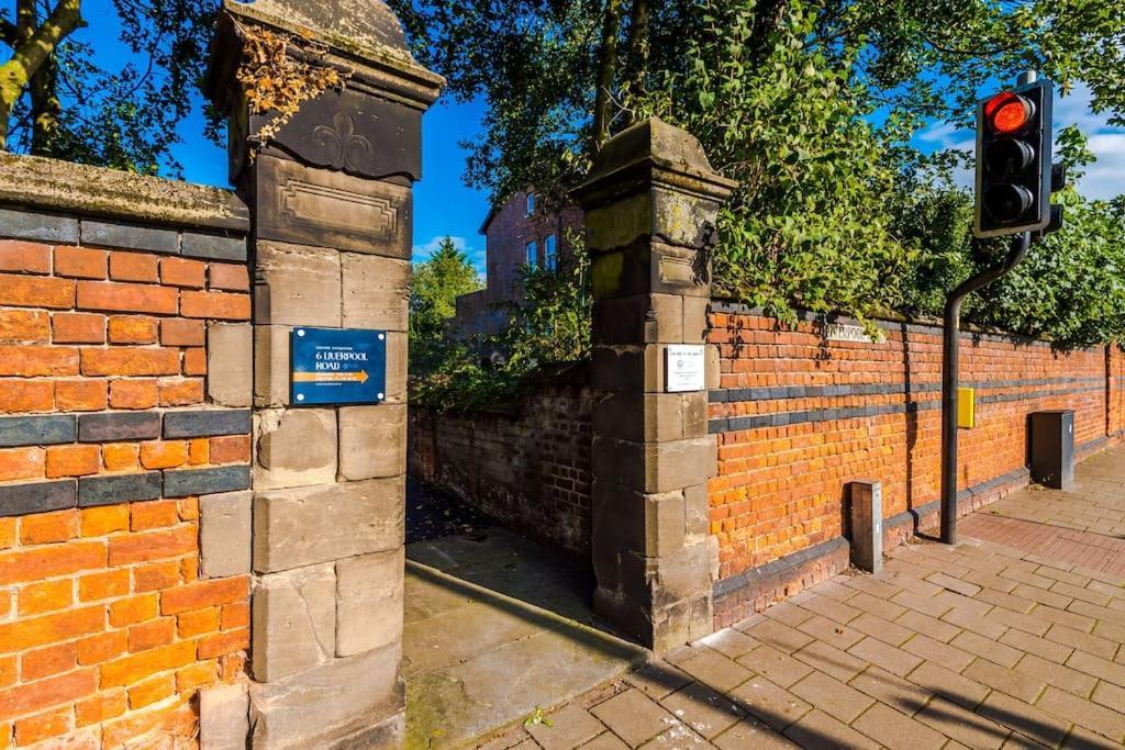 Victorian Gem In Chester Centre 外观 照片